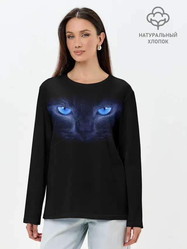 Кошка с голубыми глазами