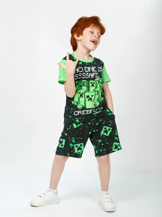 MCBlack Green