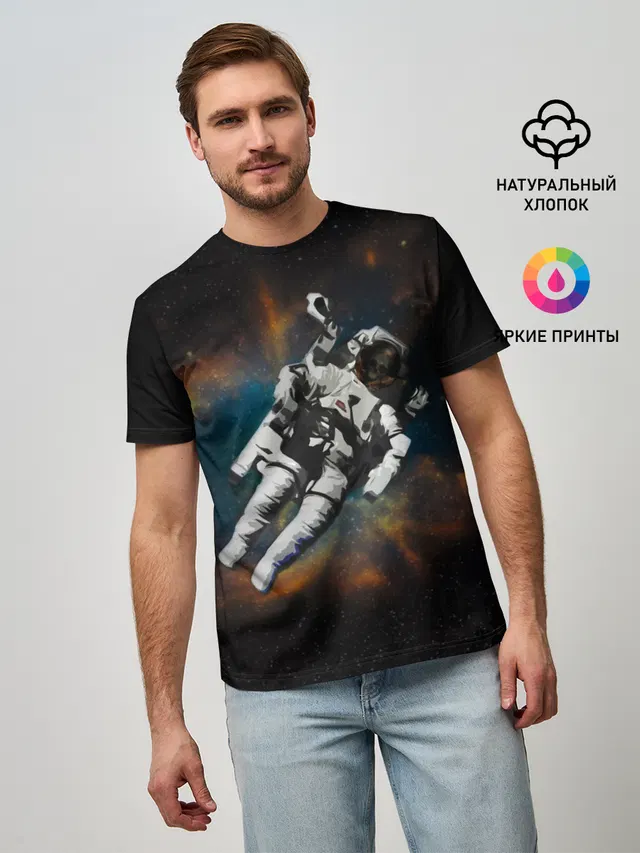 Космонавт в космосе
