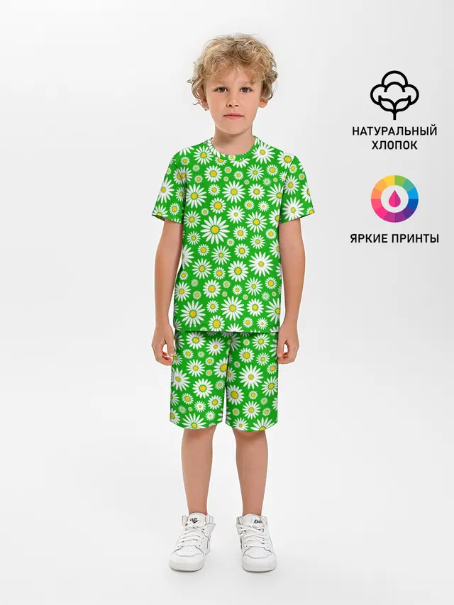 Ромашки на зелёном фоне