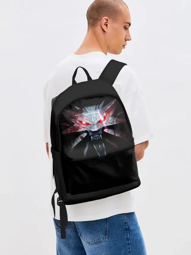 Джинсовый рюкзак с принтом «Ведьмак — Медальон»