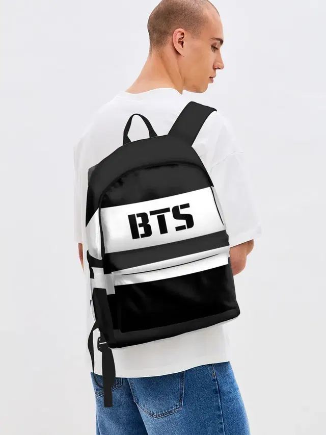 Джинсовый рюкзак с принтом «BTS»