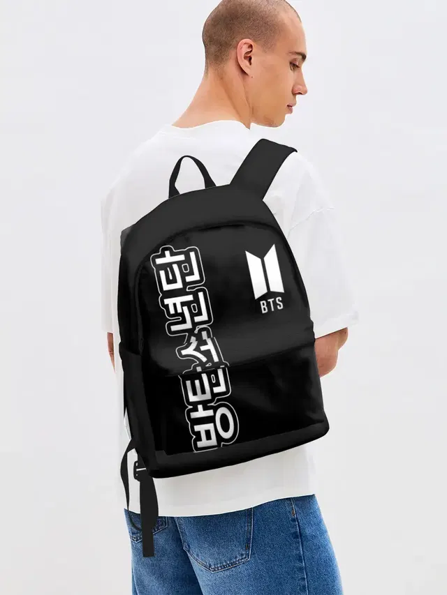Джинсовый рюкзак с принтом «BTS»