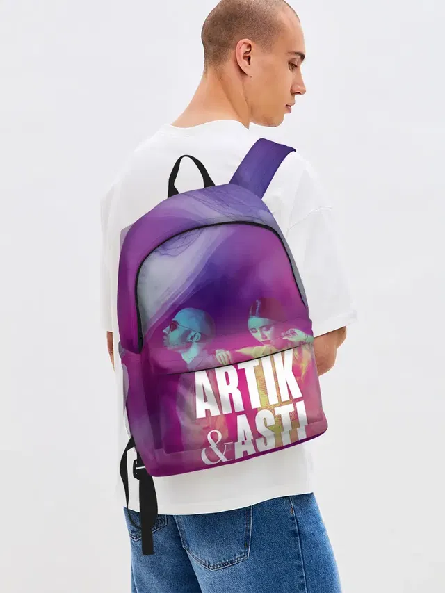 Джинсовый рюкзак с принтом «Поп музыка и R&B — Asti & Artik»