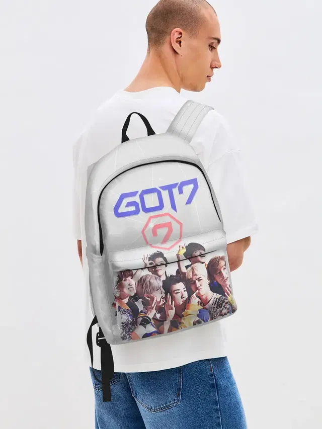 Джинсовый рюкзак с принтом «GOT7»