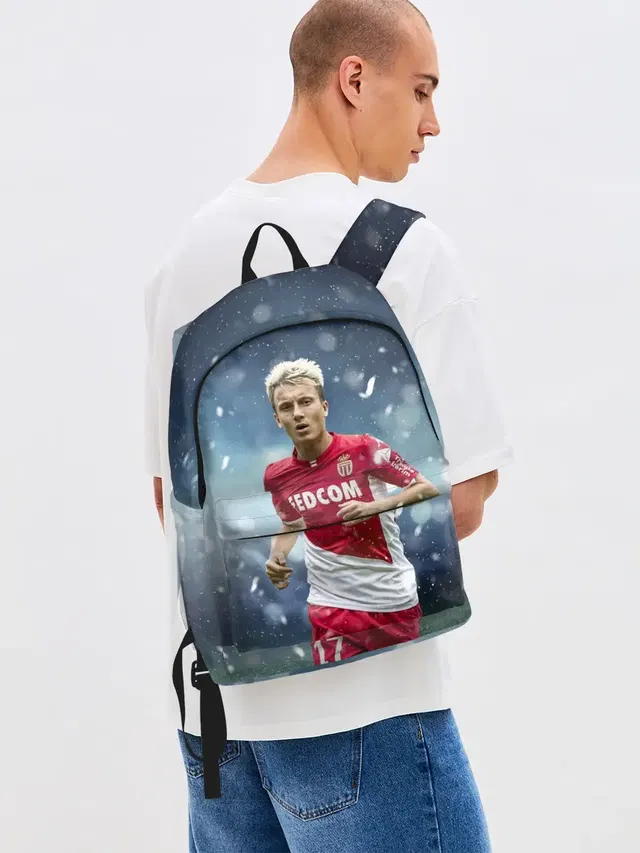 Александр Головин