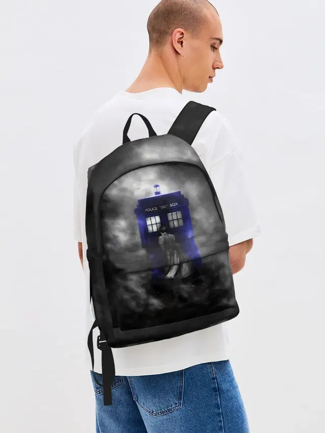 Джинсовый рюкзак с принтом «TARDIS — THE DOCTOR»
