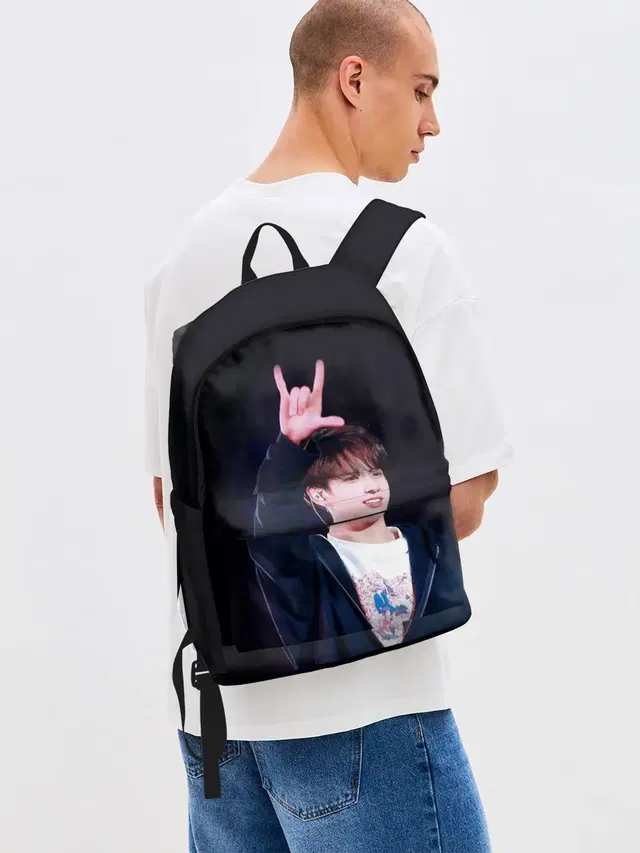 Джинсовый рюкзак с принтом «BTS»