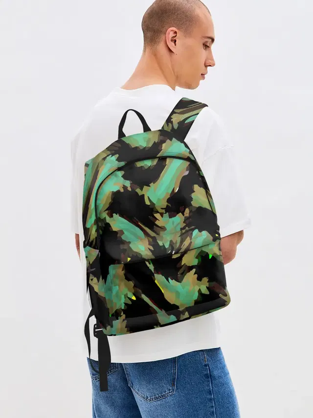 Изумрудные осколки кристаллов