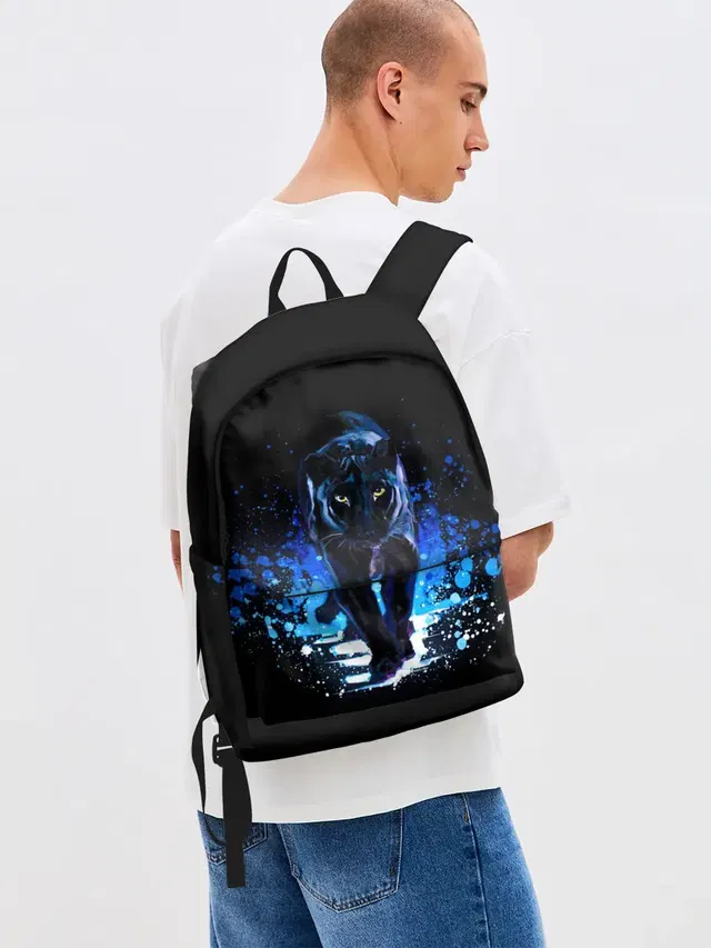 Черная пантера пятна краски