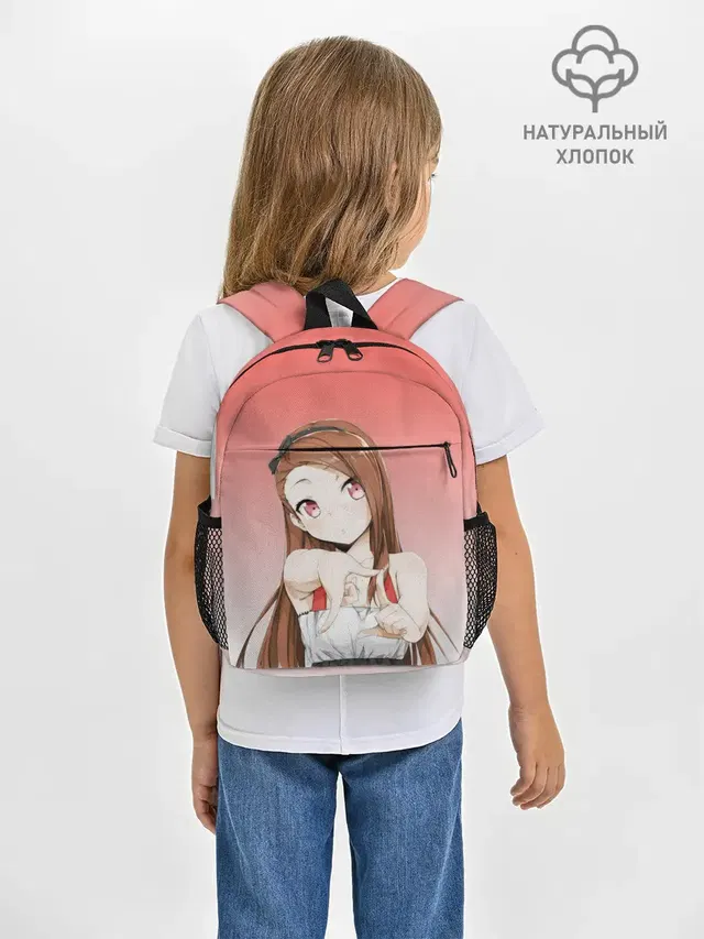 девушка ищет кадр измеряет