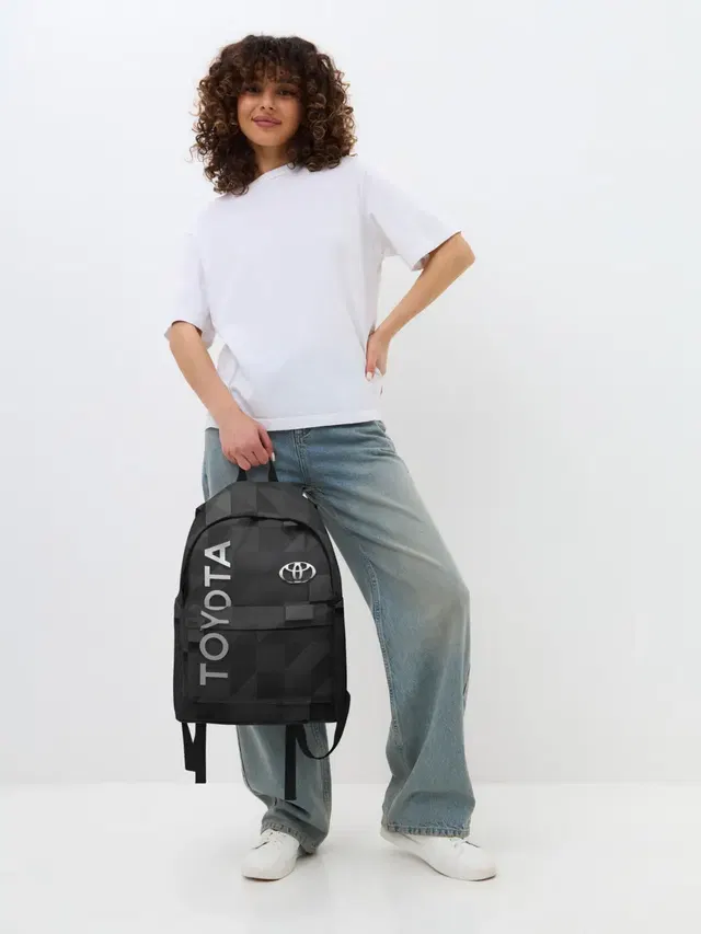 Джинсовый рюкзак с принтом «Тойота»