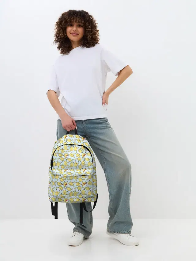 Джинсовый рюкзак с принтом «Пикачу»