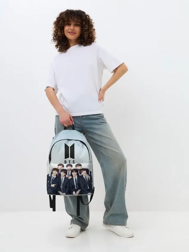 Джинсовый рюкзак с принтом «BTS»