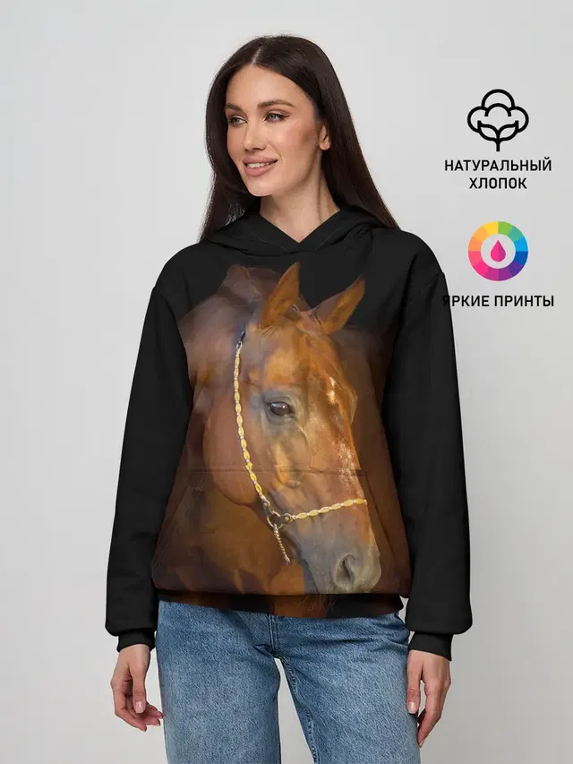 Гнедая лошадь