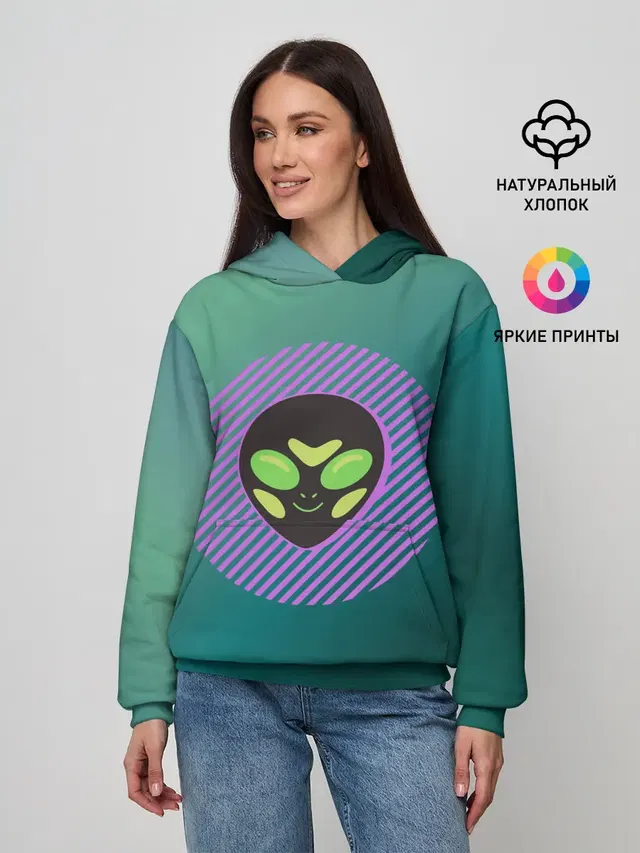Инопланетяша на зеленом фоне