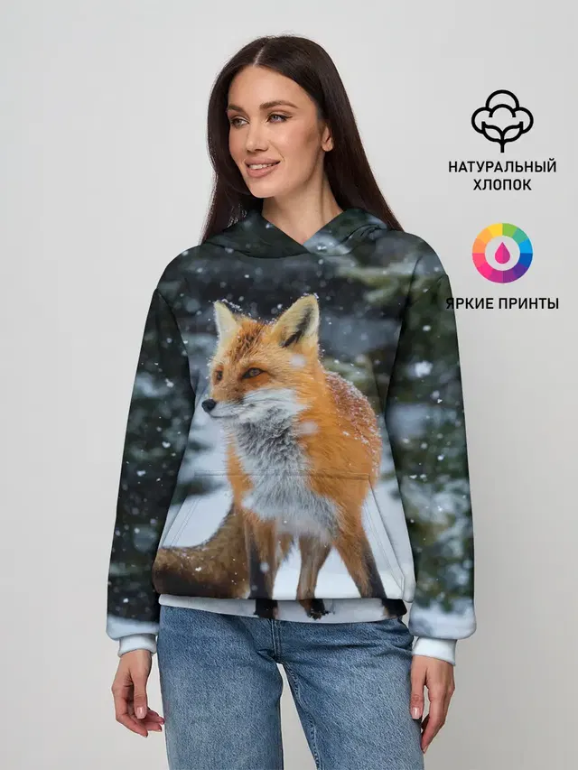 Лиса в зимнем лесу