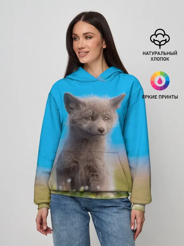 Смешной лисенок