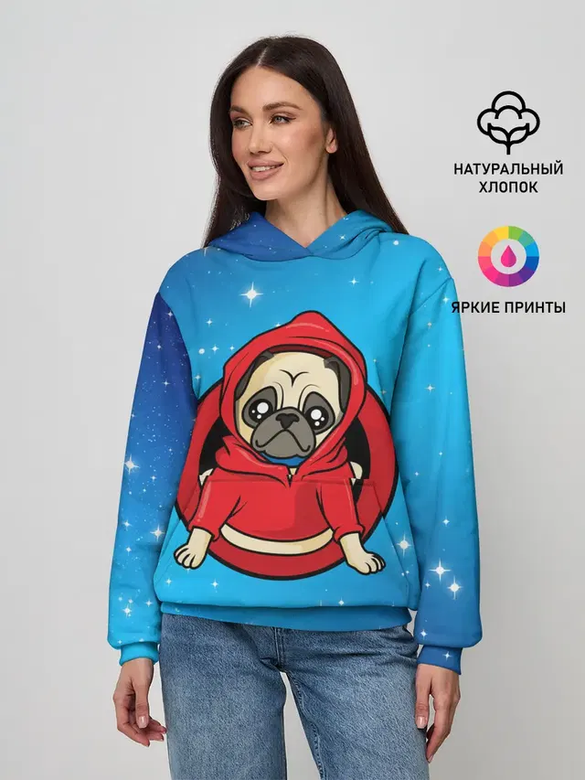 Мопс в толстовке