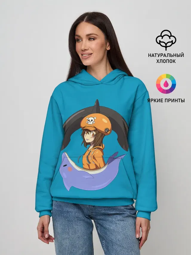 Мэй с дельфином