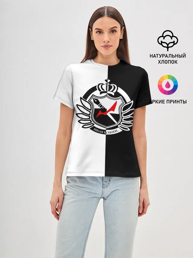 Женская базовая футболка с принтом «MONOKUMA SCHOOL с фоном»