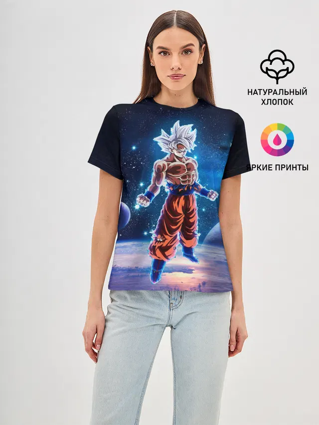 Женская базовая футболка с принтом «Goku on a planet»