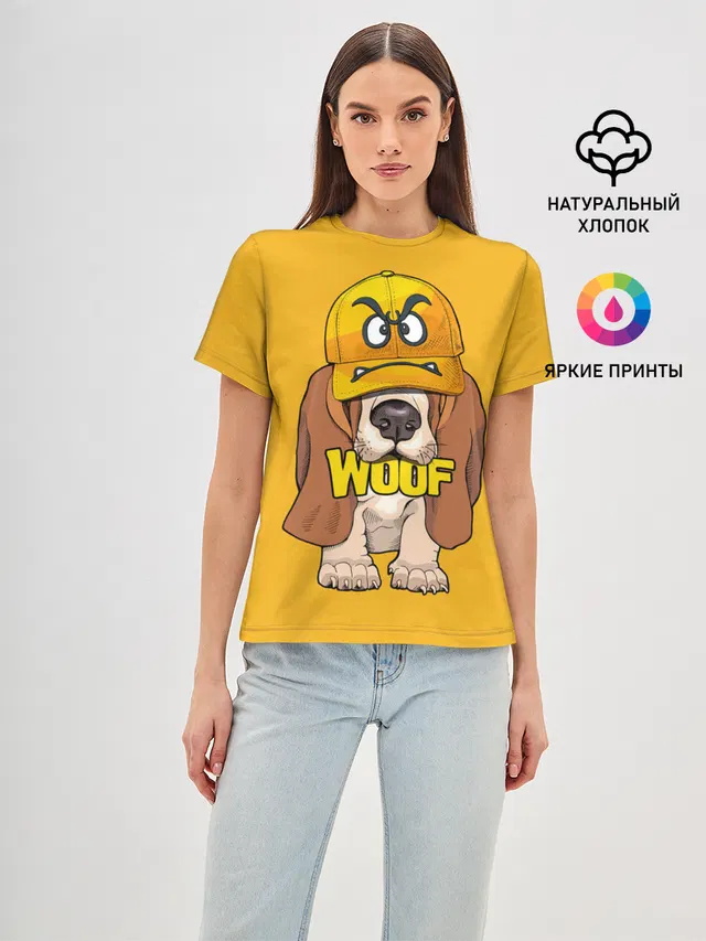 Женская базовая футболка с принтом «Бассет-хаунд — Woof»