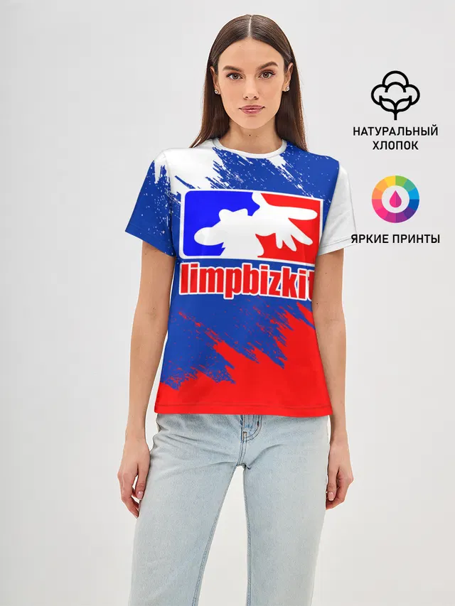 Женская базовая футболка с принтом «Flag of Russia»
