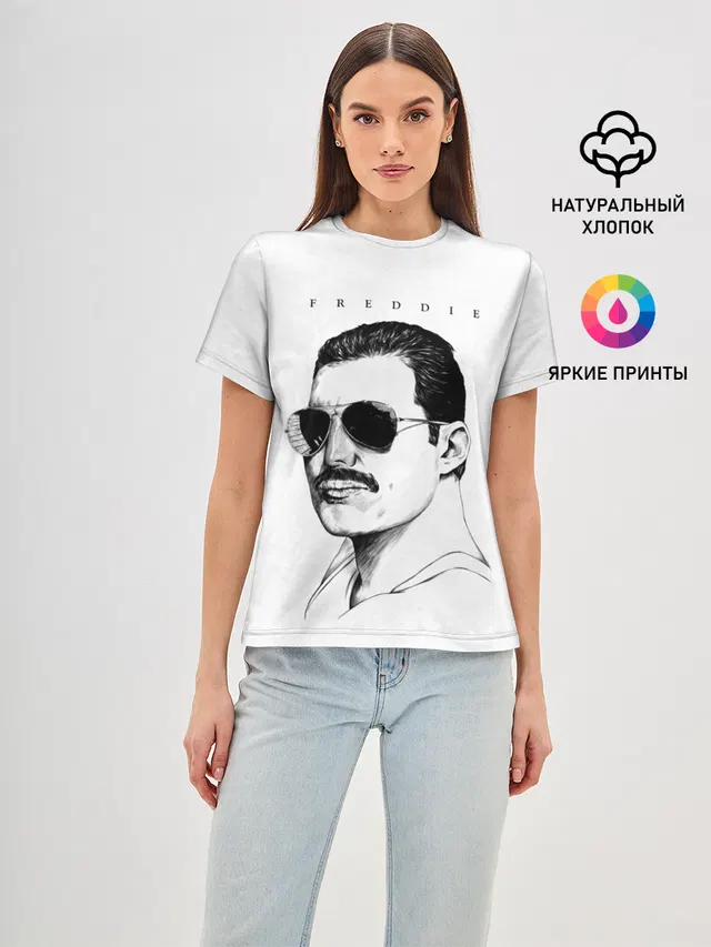 Женская базовая футболка с принтом «Sunglasses»