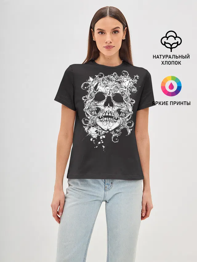 Женская базовая футболка с принтом «Skull 1»