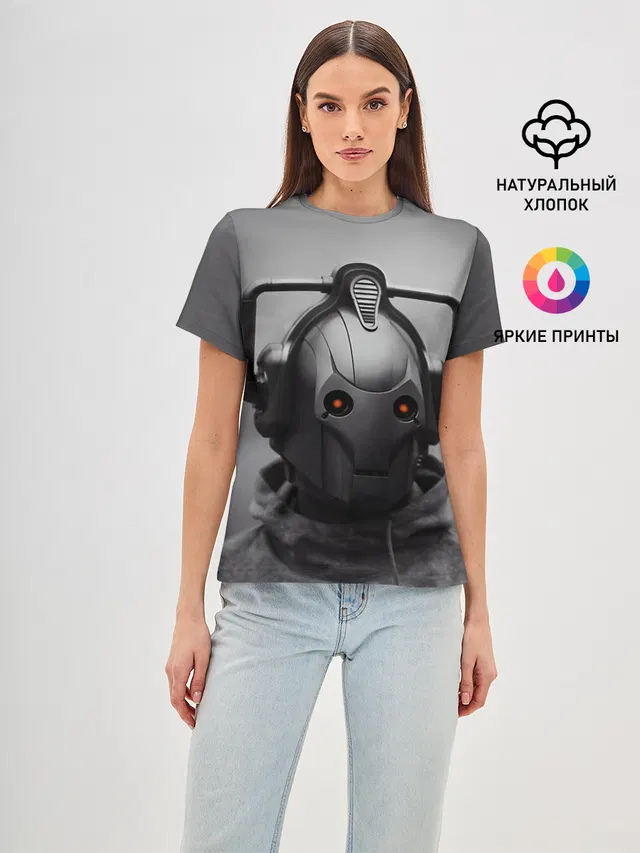Женская базовая футболка с принтом «Cyberman»