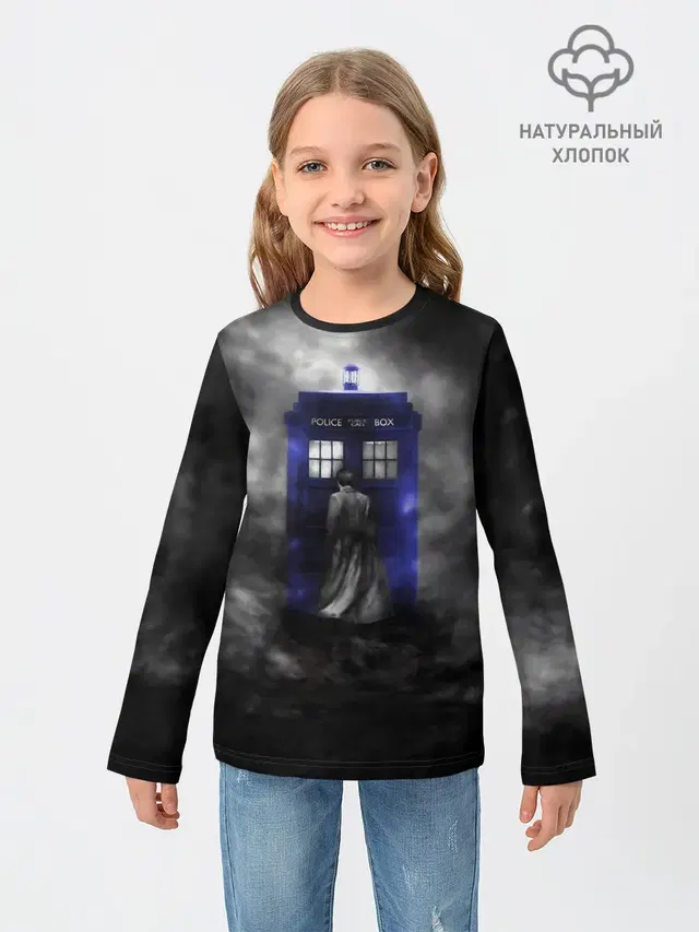 Детский лонгслив с принтом «TARDIS — THE DOCTOR»