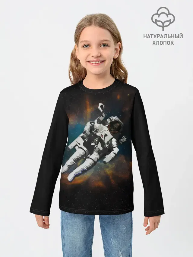 Космонавт в космосе