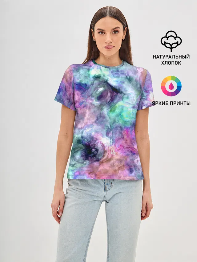 Женская базовая футболка с принтом «Абстракция — Color splashes»