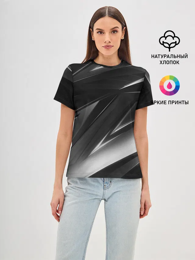 Женская базовая футболка с принтом «Геометрия — GEOMETRY STRIPES BLACK & WHITE»