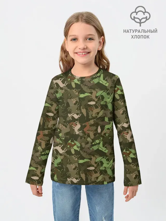 Лоси в дубовом лесу