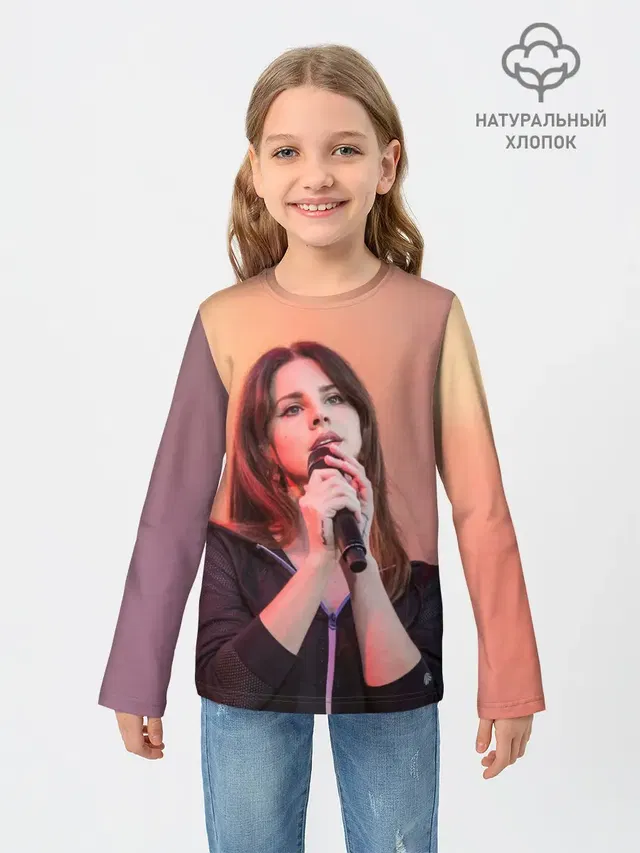 Детский лонгслив с принтом «Lana Del Rey — Лана на концерте»