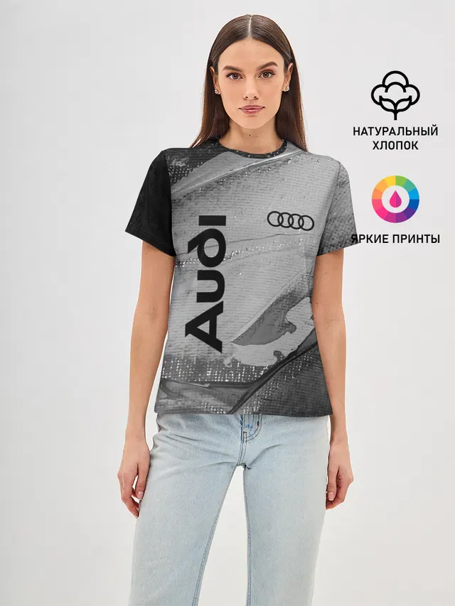Женская базовая футболка с принтом «Audi»