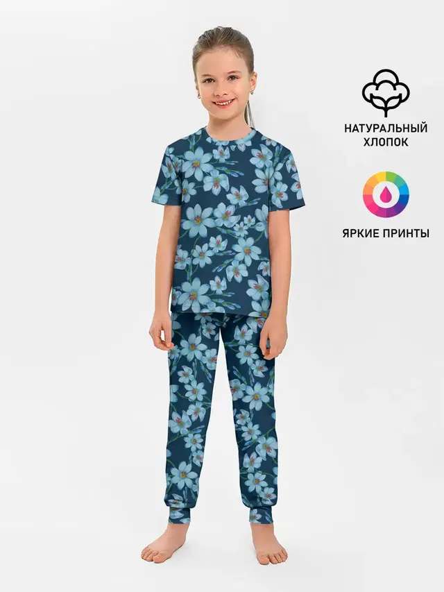 Иксии не темно синем фоне