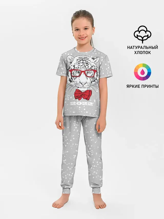Белый тигр с красным бантом