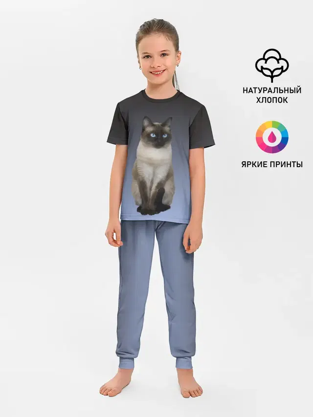сиамская милая кошечка