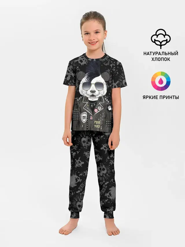 Панда в косухе