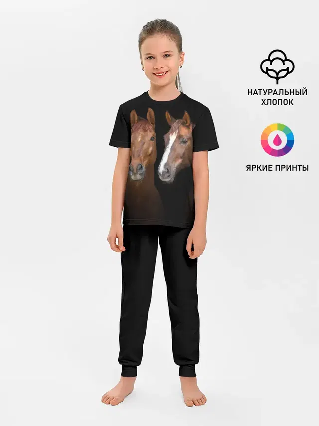 Лошади гнедые