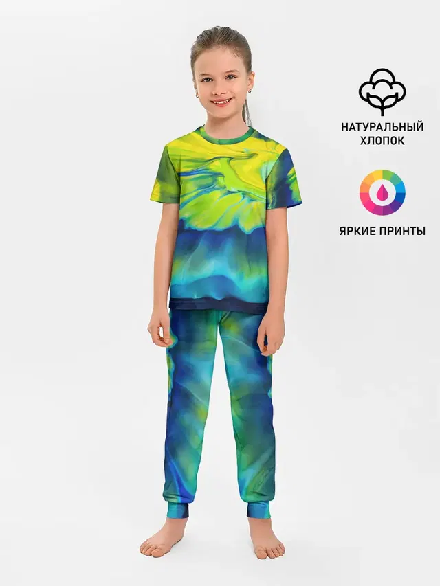Разводы яркой краски