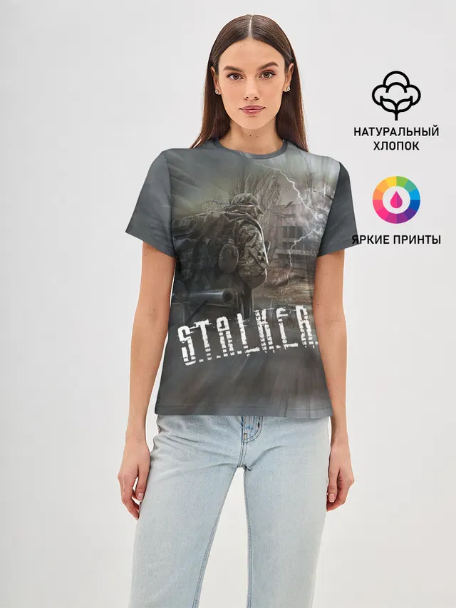 Женская базовая футболка с принтом «Stalker — Отчуждение»