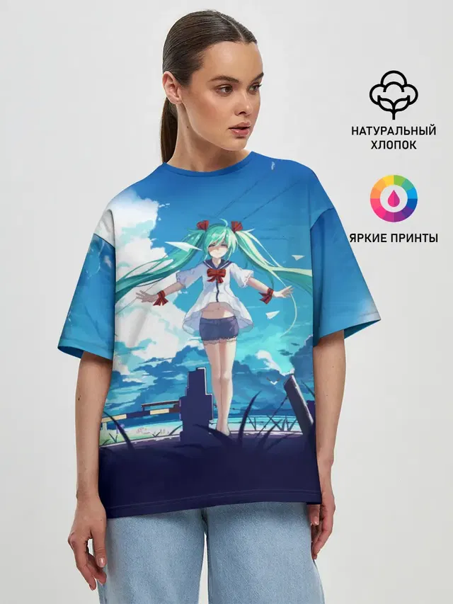 Женская футболка оверсайз