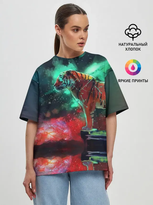 Женская футболка оверсайз