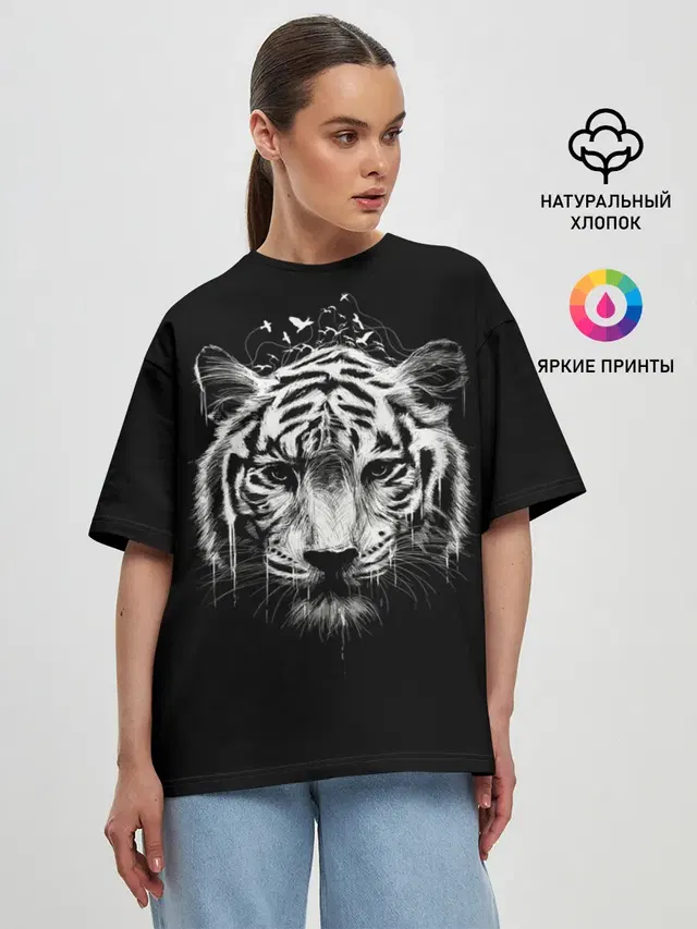 Женская футболка оверсайз