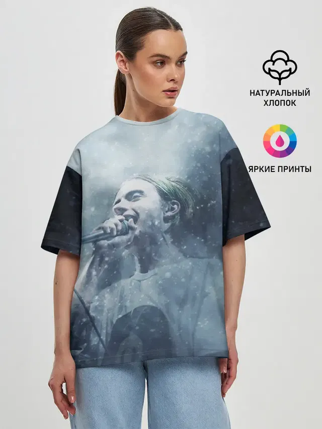 Женская футболка оверсайз
