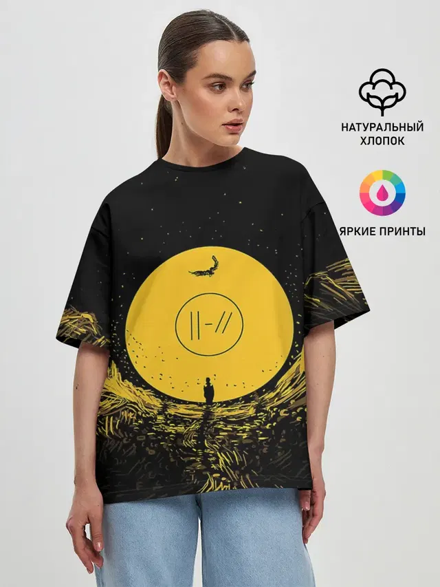 Женская футболка оверсайз